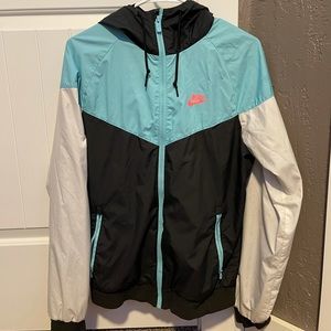 Men’s Nike wind breaker